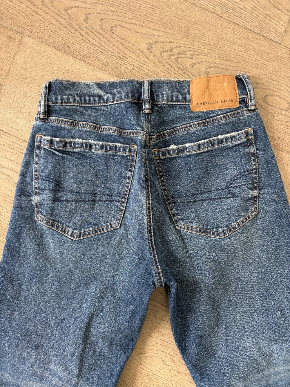 American Eagle Jeans - Picture 9 of 9